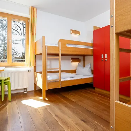 بيت شباب Jugendherberge Ravensburg رافنسبرغ